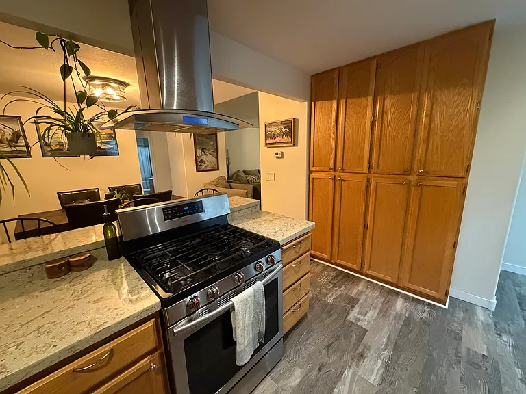 2425 Aspen Way — Photo 6