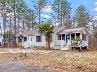43 Hadley Rd, Merrimac, MA 01860
