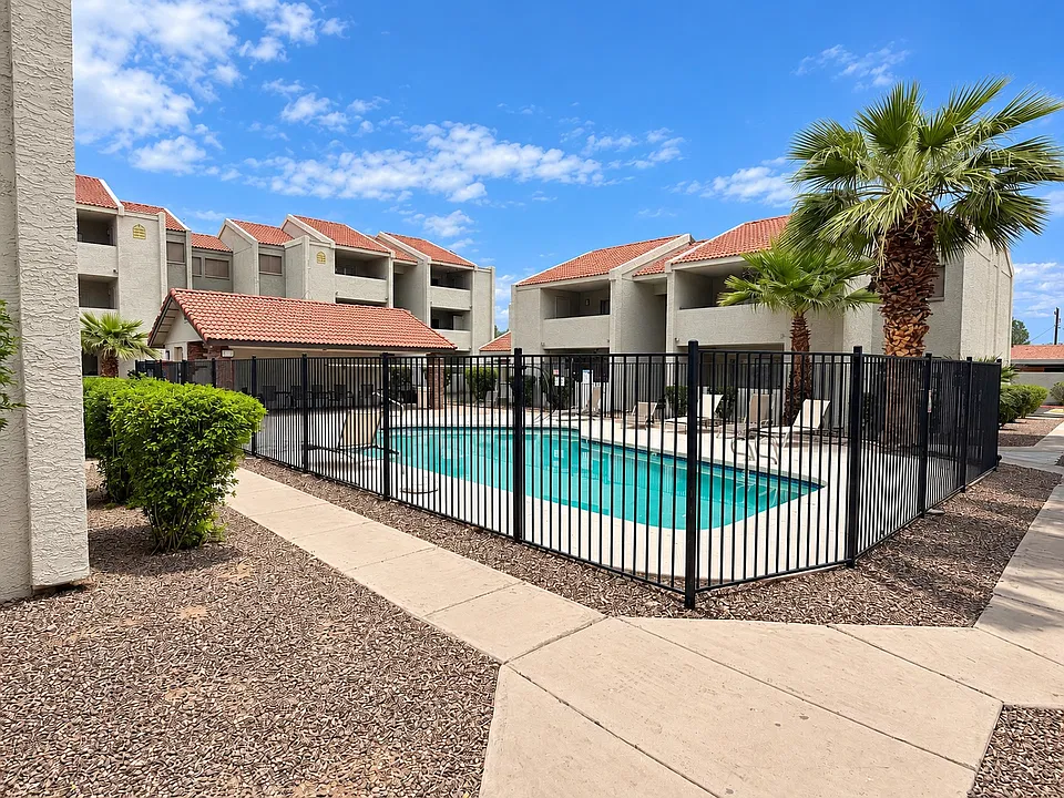 Element Tempe North