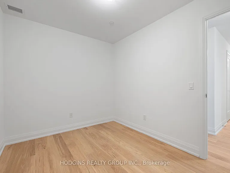 1035 Southdown Rd #1801 — Photo 26