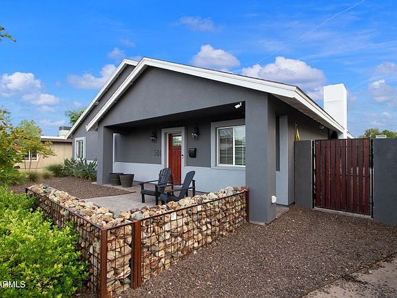 4th image of 501 E Balboa Dr