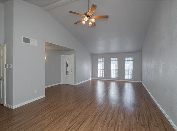 3rd image of 1311 Woodland Ct