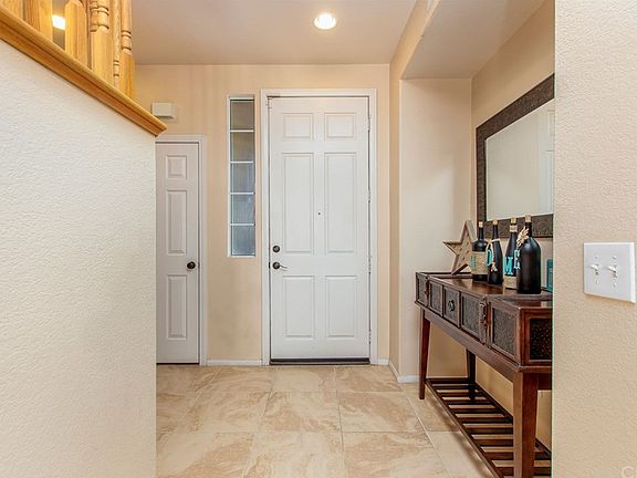 5th image of 8957 Honeysuckle Ave