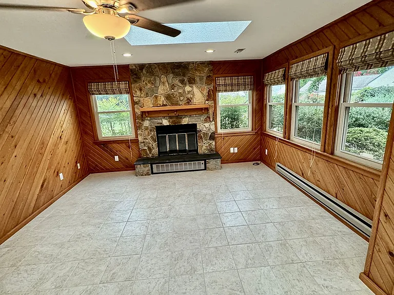 4345 Temple Ct — Photo 11
