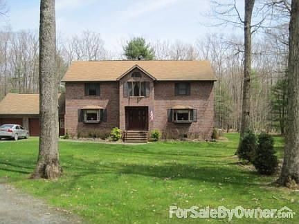 View from Sunny Private Backyard