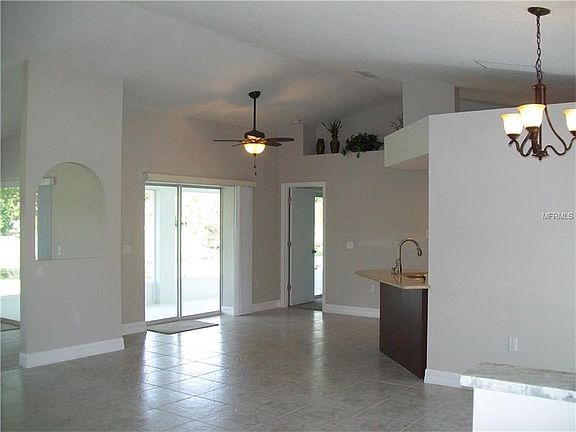 3rd image of 697 Rotonda Cir