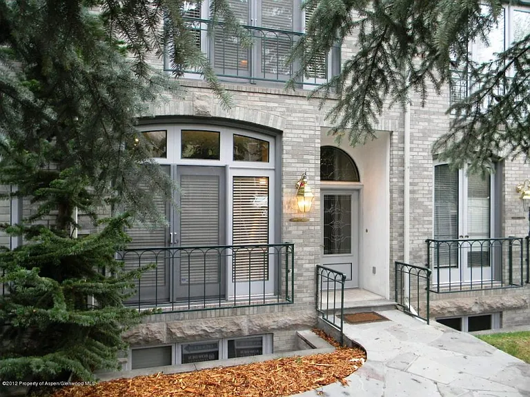 814 E Cooper Ave — Photo 21