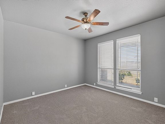 5th image of 3622 Hershal Dr