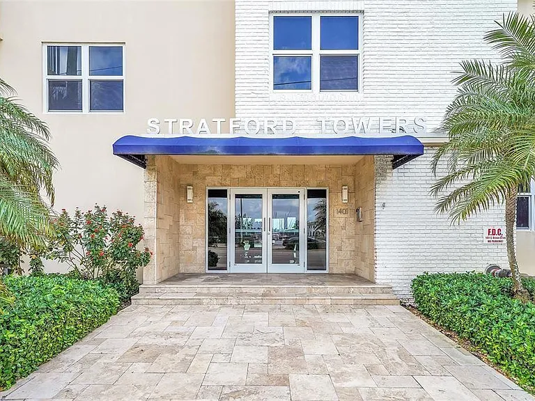 1401 S Ocean Dr #502 — Photo 1