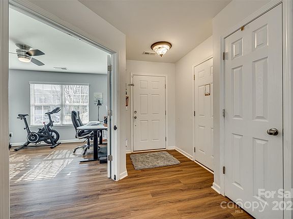 3rd image of 10238 Highland Creek Cir