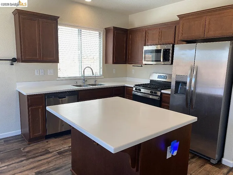 3636 Landmark Cir — Photo 9