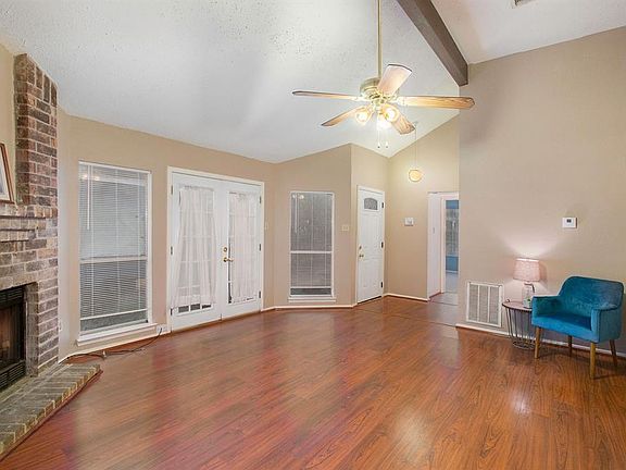 5th image of 9318 Crescent Moon Dr