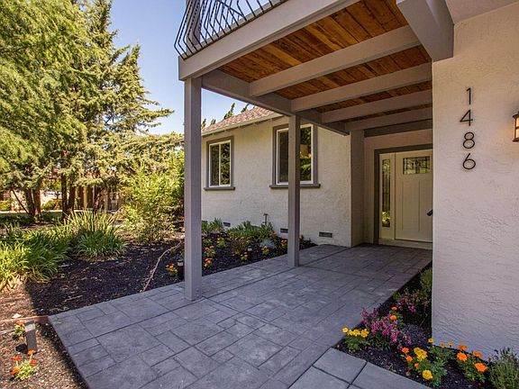 5th image of 1486 Montego Dr