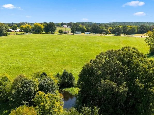 0 Travis Dr Lot 17, Tennessee Ridge, TN 37178