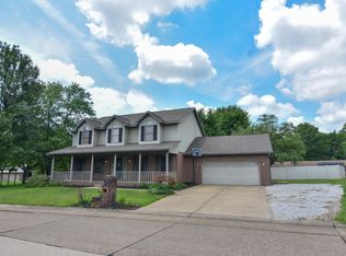 1641 Pine Brook Dr, Evansville, IN 47712