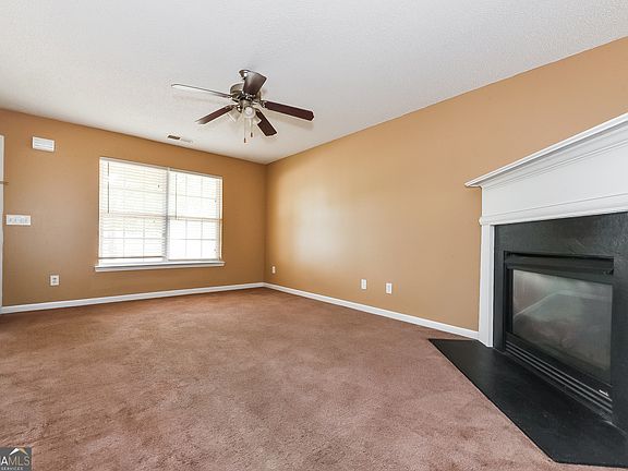 5th image of 203 London Dr