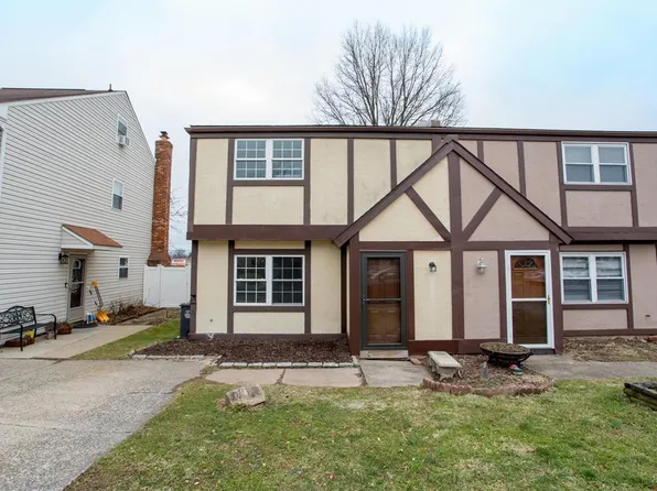 121 Braithwaite Ln, Quakertown, PA 18951