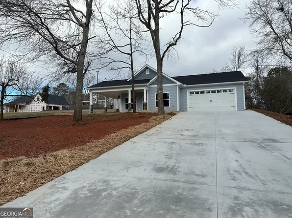 215 Lacount Ln, Clarkesville, GA 30523