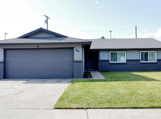 948 Harvard Ave, Clovis, CA 93612