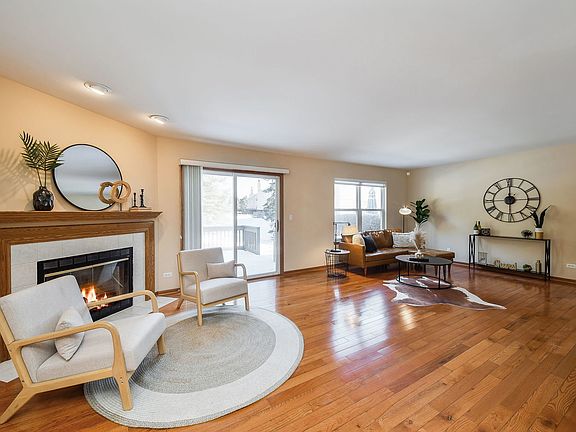 2nd image of 3174 Renard Ln