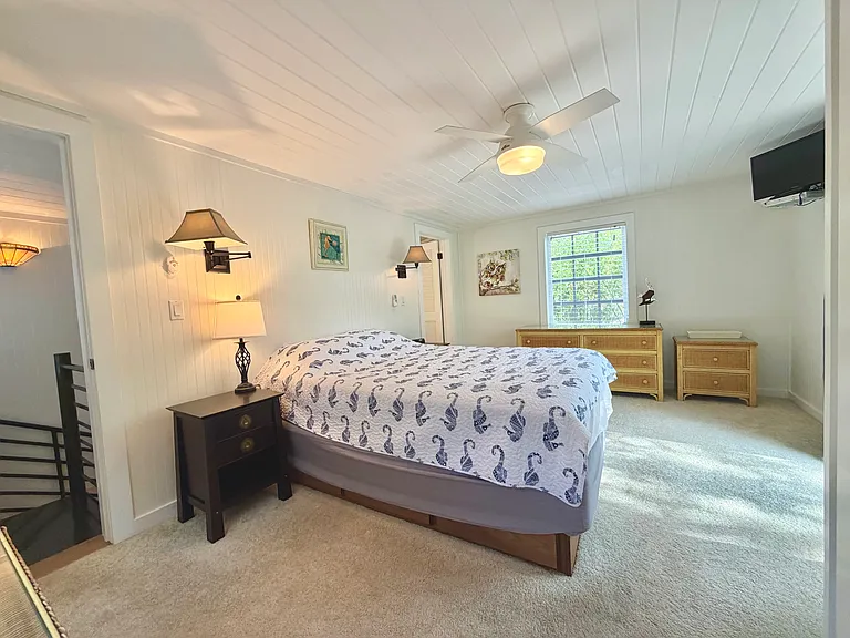 111 N Bay Harbor Dr — Photo 44