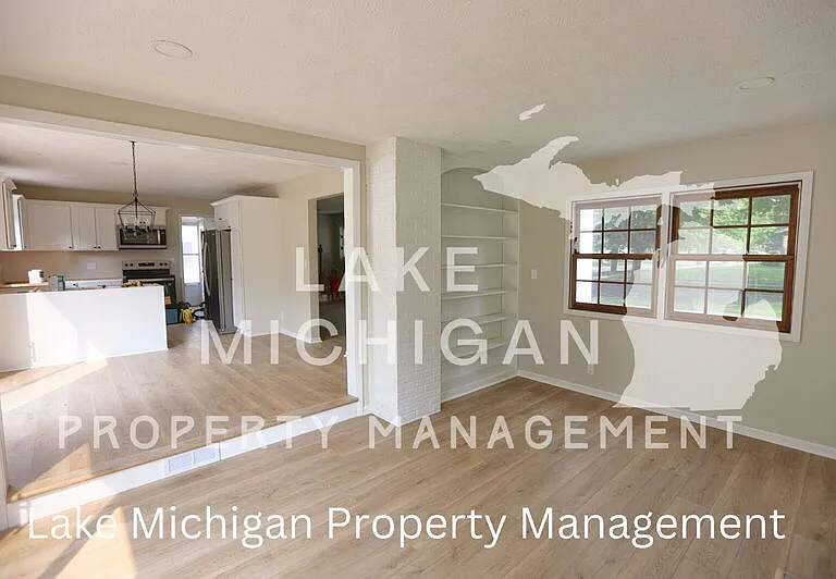 1010 N Hampton Dr NE — Photo 7