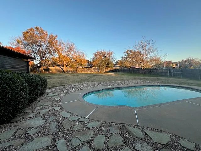 3 bed, 1405 sqft, $2,800 — Photo 4