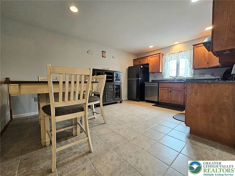 2 Tamarack Ct — Photo 10