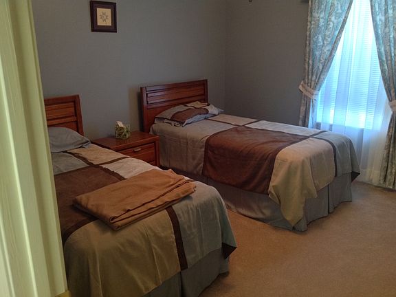 2nd bedroom