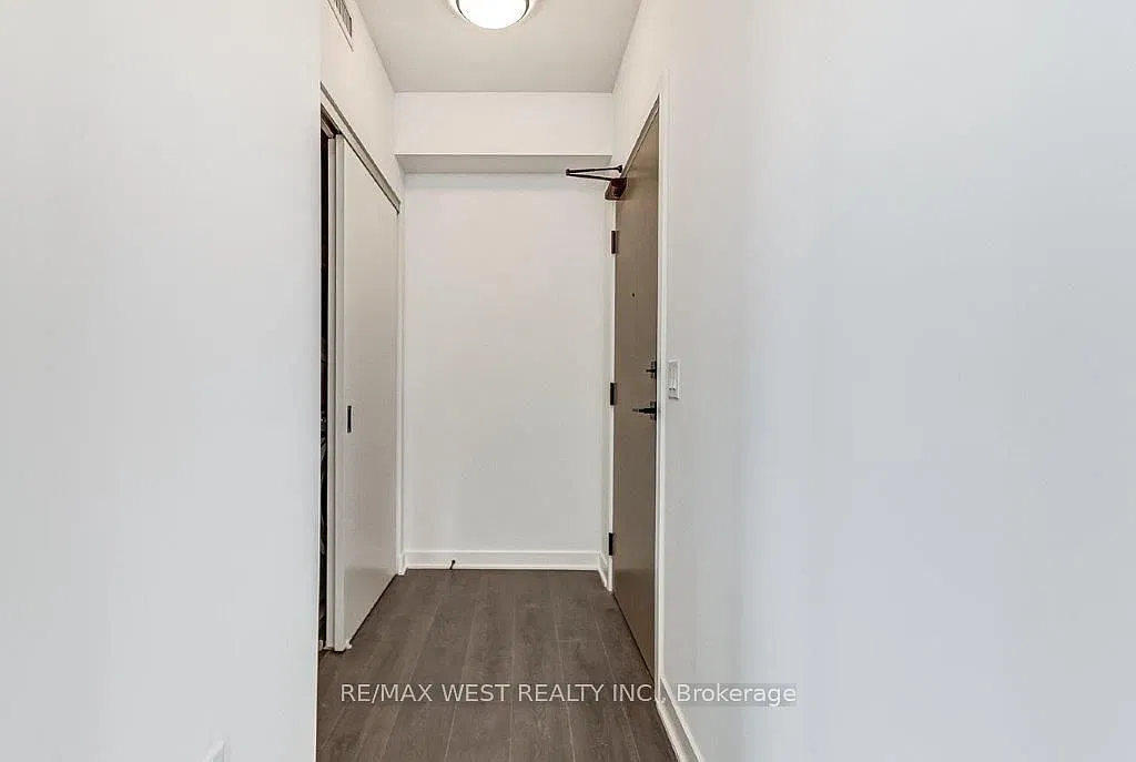 2 bed, $2,650 — Photo 3