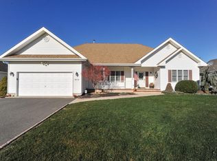 822 Ensign Dr, Forked River, NJ