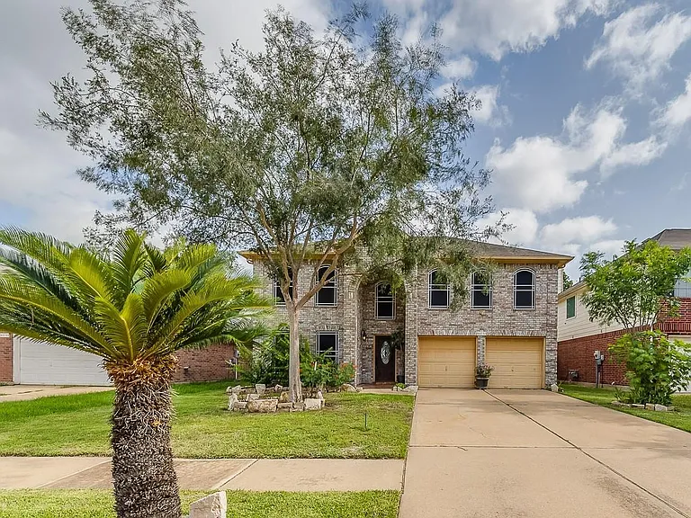 16130 Coleburn Dr — Photo 46
