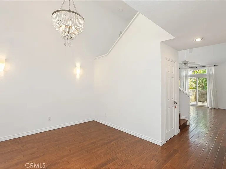 112 Santa Rosa Ct — Photo 5