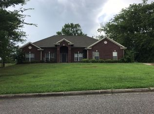 7148 Rough Rd, Montgomery, AL 36116
