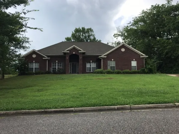 7148 Rough Rd, Montgomery, AL 36116