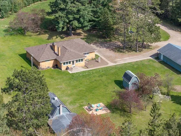 35727 Quest Rd, Hillman, MN 56338