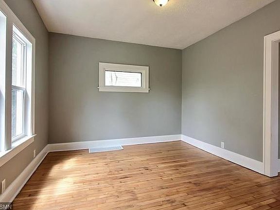 5th image of 1934 Oliver Ave N #2