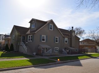 2655 W 97th Pl, Evergreen Park, IL