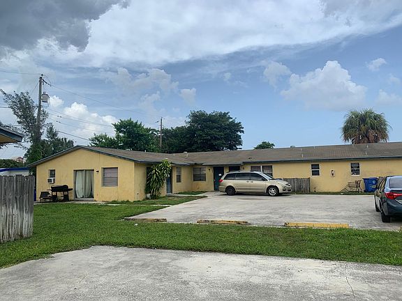 2nd image of 307-333 Melody Ln #309