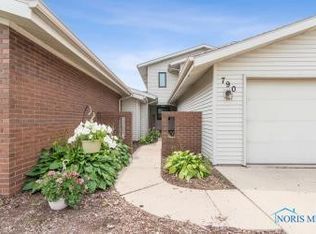 790 Deerwood Dr, Defiance, OH 43512