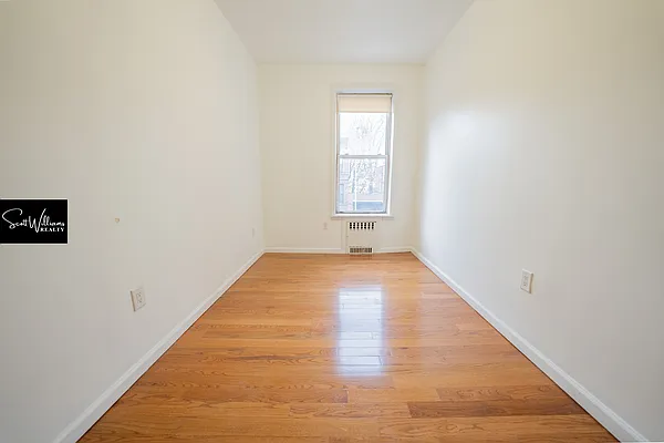 Rented by Scott Williams Realty LLC | media 24