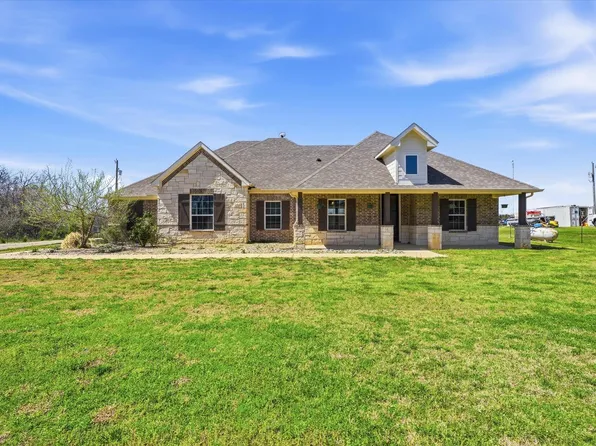 4870 County Road 1037, Celeste, TX 75423