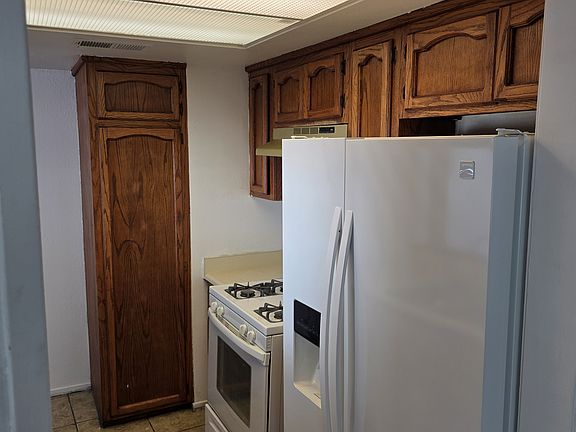 2nd image of 232 N Hamilton Ave #D