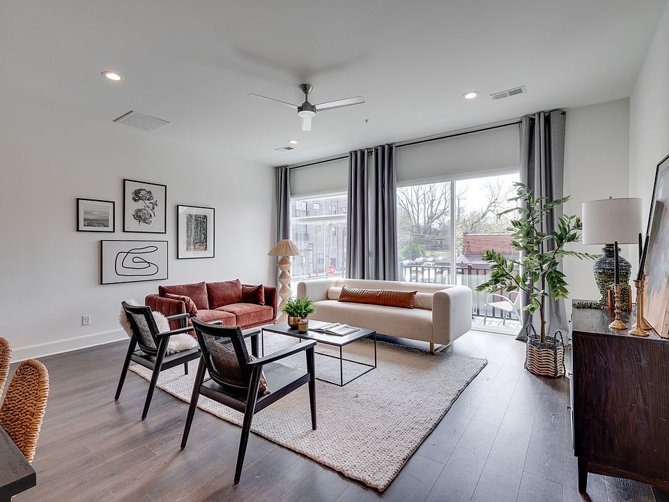 1st image of 345 Douglas Ave #201