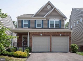3565 Eagle Ridge Dr, Woodbridge, VA 22191