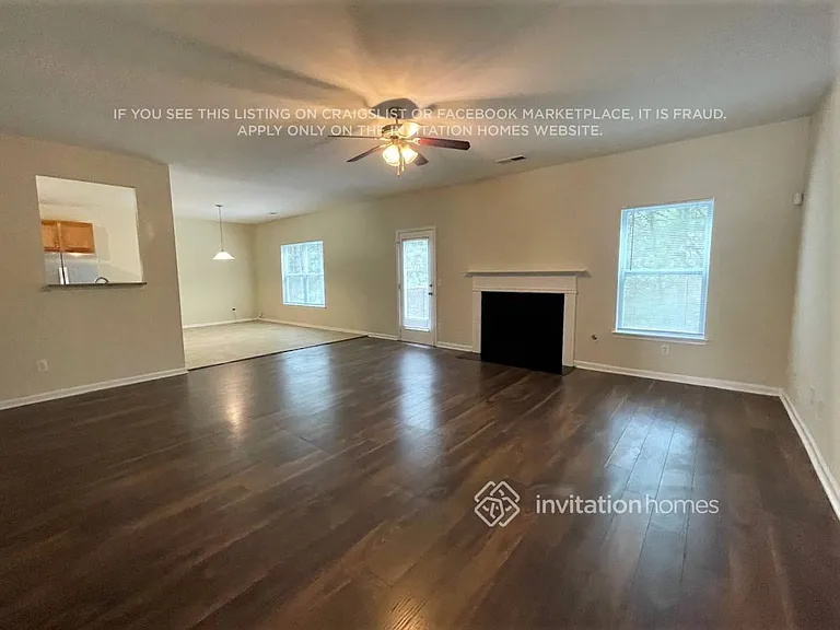 633 Rock Hill Pkwy — Photo 2