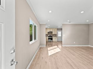 6717 Cedros Ave, Van Nuys, CA 91405