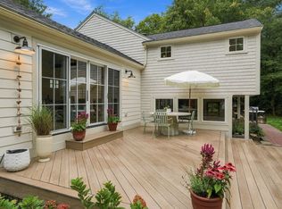 615 Franklin St, Duxbury, MA 02332