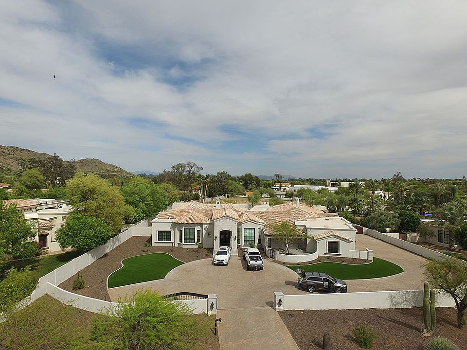 2nd image of 6607 N Lost Dutchman Dr