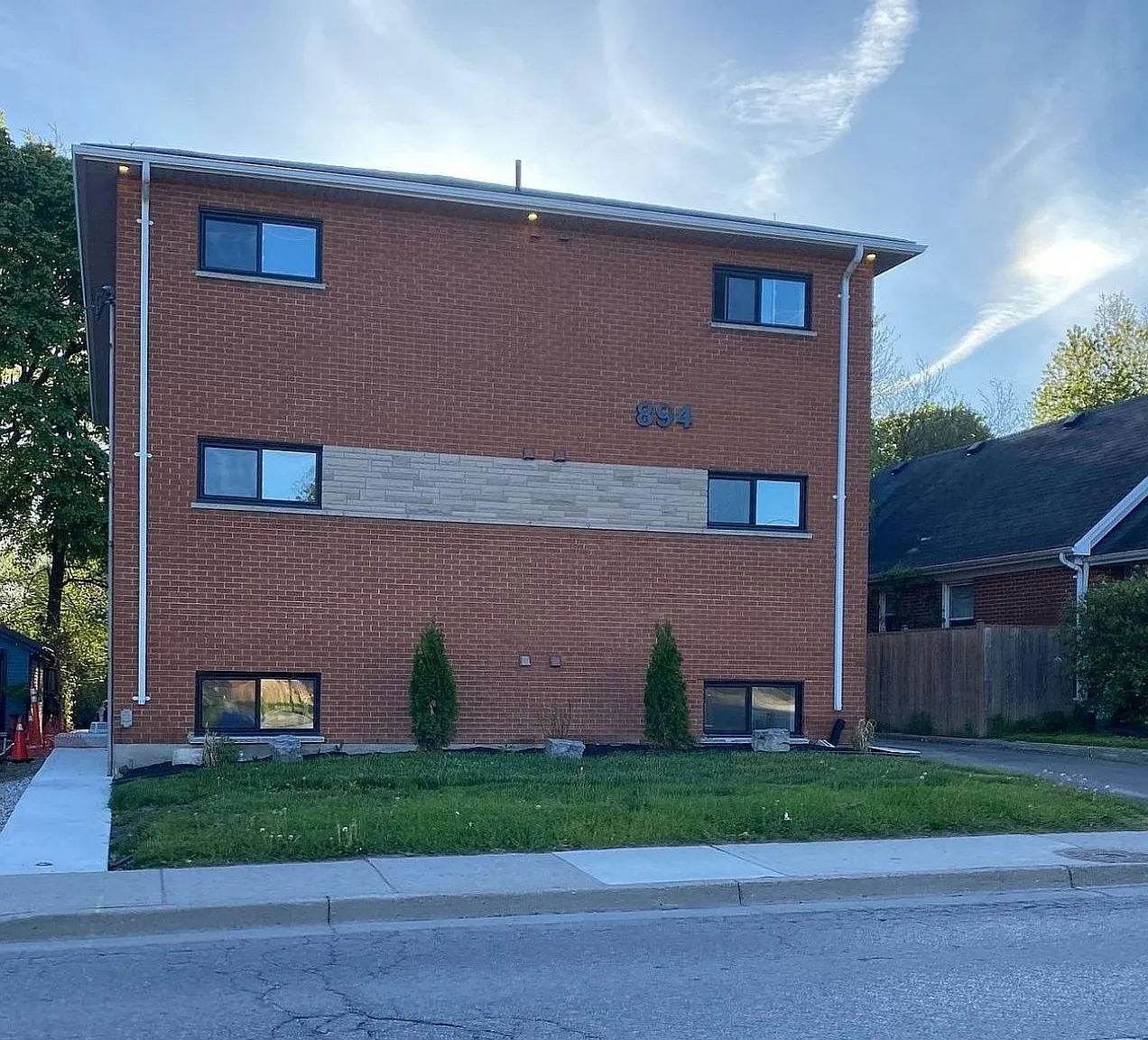 2 bed, $1,790 — Photo 1